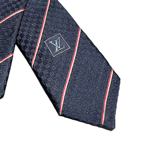 prix cravate louis vuitton|Louis Vuitton neck tie.